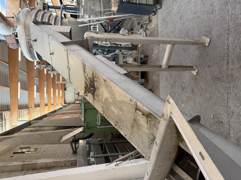 Screw conveyor Lg. 4200 mm for for washing and draining