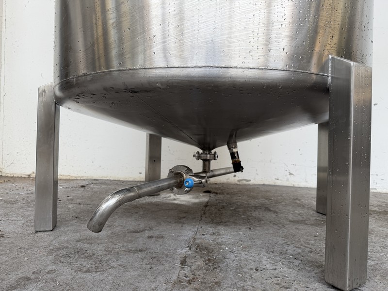 Cuve inox agitée 1200 litres total