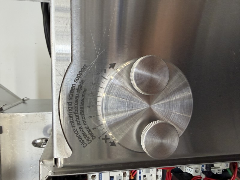 Calibreur tamiseur oscillant FREWITT type MF-6 - Inox 316L (parties en contact)