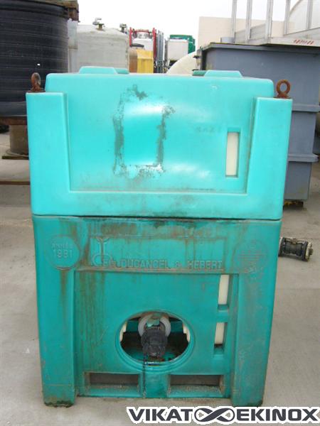 Cuve plastique de 800 litres (environ)