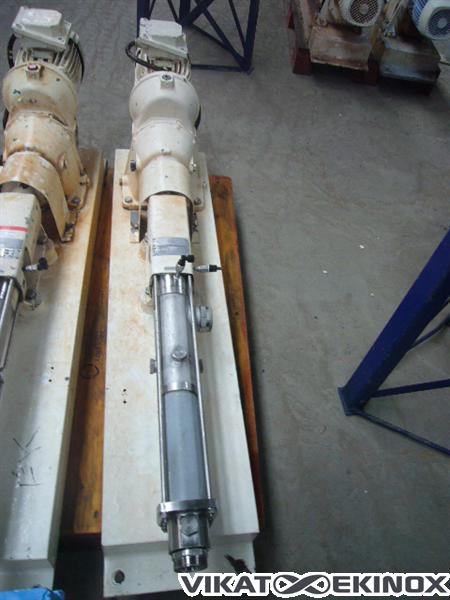 Pompe volumétrique PCM 1000 l/h 4 bar type 42GG en inox
