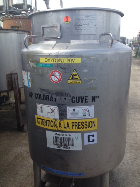 S.S. container 1045 L