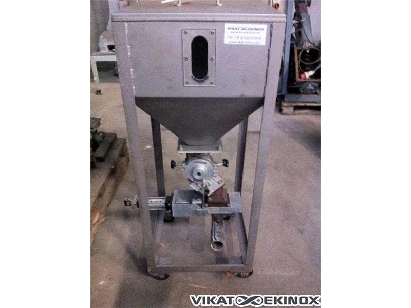 Broyeur sur trémie, sur roulettes