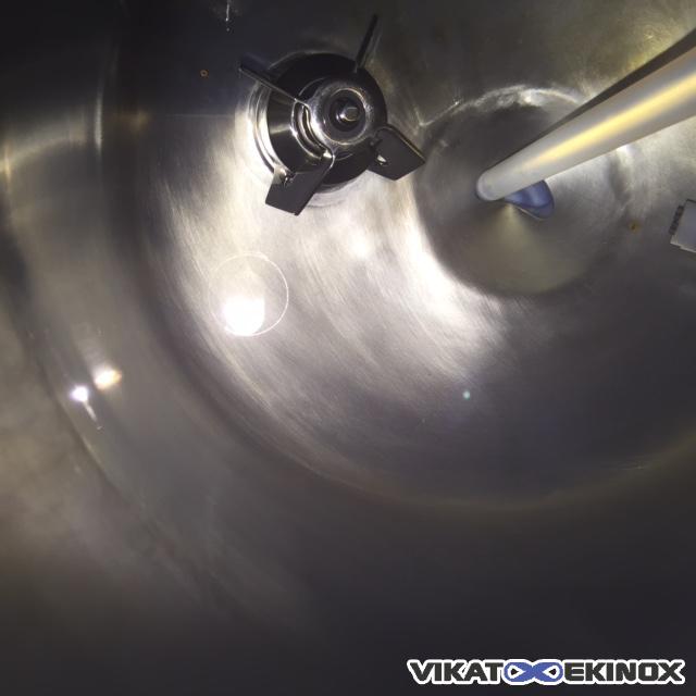 S.S. vertical tank on brackets 48 litres with magnetic stirrer