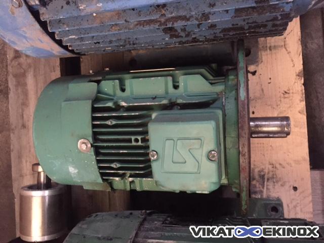 Moteur Leroy Somer 4 KW 2865 Tr/min Type : LSES 112 MR  4 KW