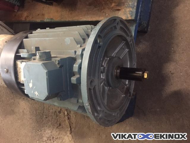 Moteur ABB 4 KW 2870 Tr/min Type : HEUC 112 MRZ