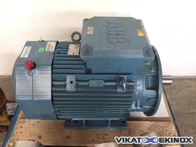Moteur ABB 22 KW 1480 Tr/min Type : M3BP 180 MLB - Etat neuf