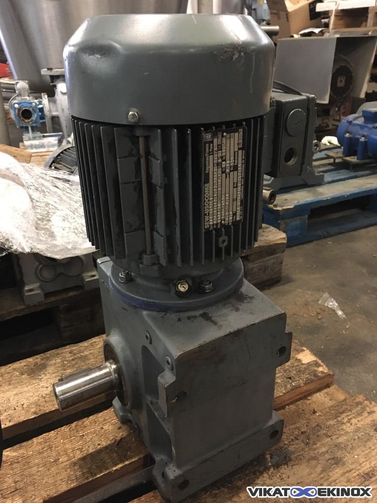 S62 Sew Usocome geared motor 1.5 kw 25 rpm