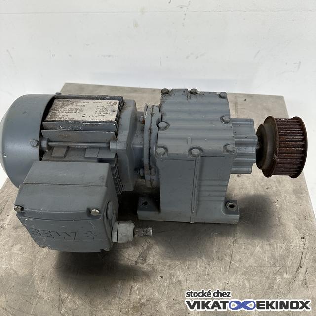 Motoréducteur 0.37 kw 38 T/min SEW type R27 DT71D4/IS