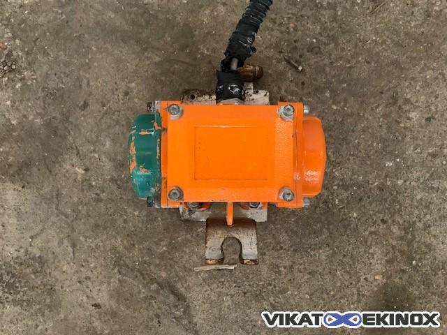 Vibreur 0.18 KW 3000 Tr/min Type : MVSI 3/100-S90