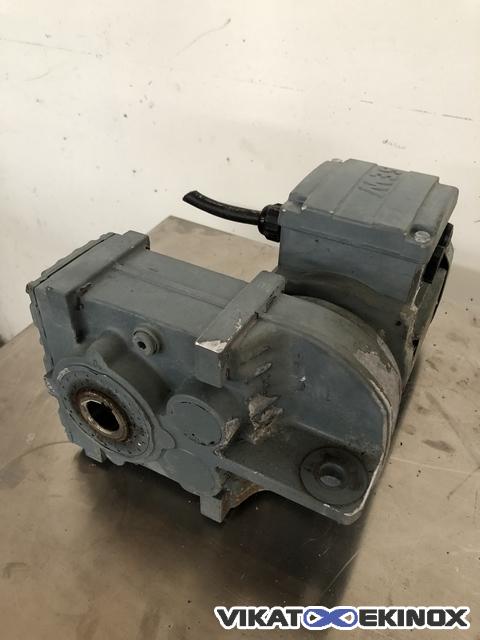 Motoréducteur 0,12KW 9,8T/min SEW type FA27