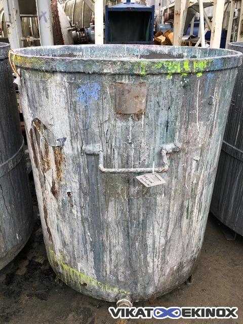 Cuve ouverte acier 810 litres total
