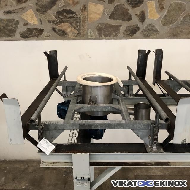 Support de vidage pour container