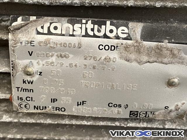 Trémie de dosage 290 litres avec vis