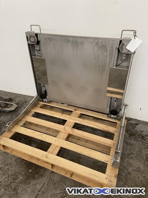 SARTORIUS S/S 150 kg weighing platform with lifting type IFS4-150II-L