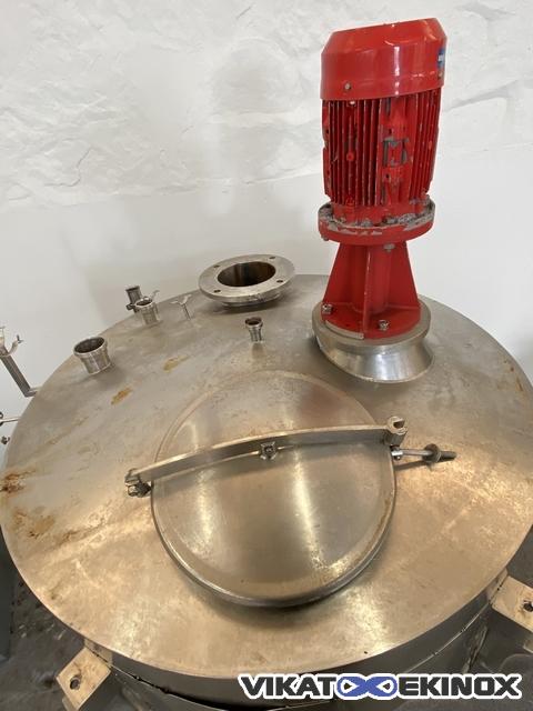 Insulated mixing tank 800 litres - in average condition