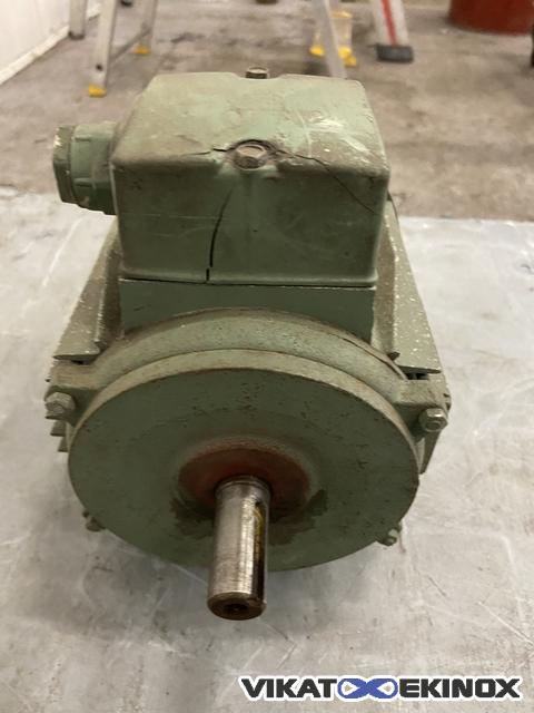 Moteur 0.37 kW 940 T/min LEROY SOMER type LS80L1