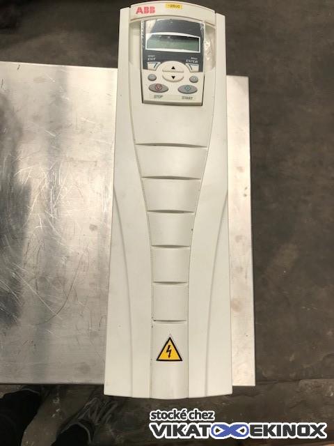 Variateur de vitesse 11 kw ABB ACS550-01-023A-4