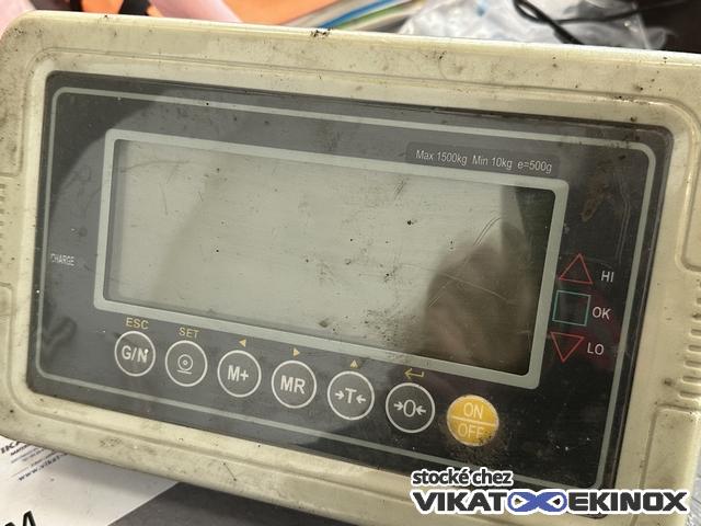 PMC MILLIOT European industrial pallet scale max 3000 kg type CW-TPF-3T with PMC MILLIOT indicator type CW-TPF-1.5T - max 1500 kg
