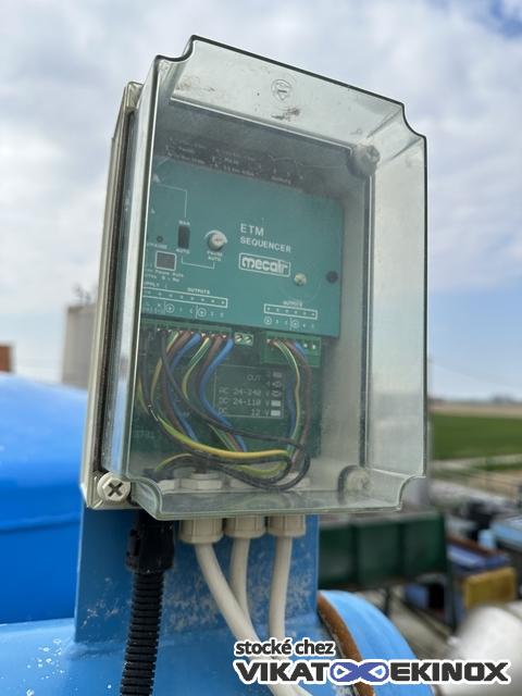Centrale d'aspiration et de dépoussiérage 18,5 kW AIR Equipement industriel type CAC 145 06 33 avec surpresseur LAMSON TURBOTRON