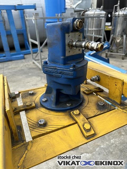 Agitateur pneumatique sur potence
