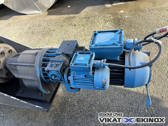S/S lifting screw conveyor Lg. 5500 mm with VATRON MAU hopper type VEA 300/9