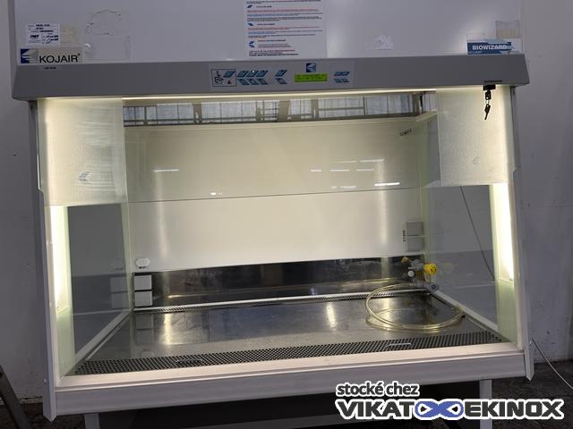 Armoire/hotte de sécurité microbiologique à flux vertical KOJAIR type KR-130 BW
