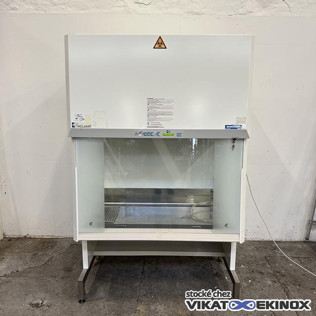 Armoire/hotte de sécurité microbiologique à flux vertical KOJAIR type KR-130 BW