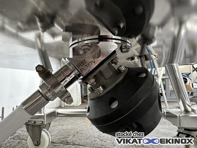 689 L. Stainless steel jacketed mixing tank - FUNDAMIX vibratory mixer