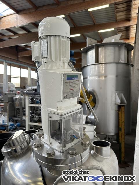 Cuve inox agitée 350 litres total - -1/ 2,5 bar