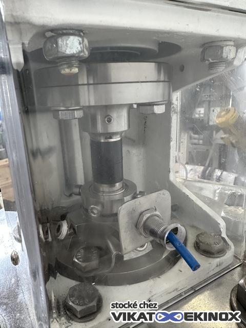 Cuve inox agitée 350 litres total - -1/ 2,5 bar