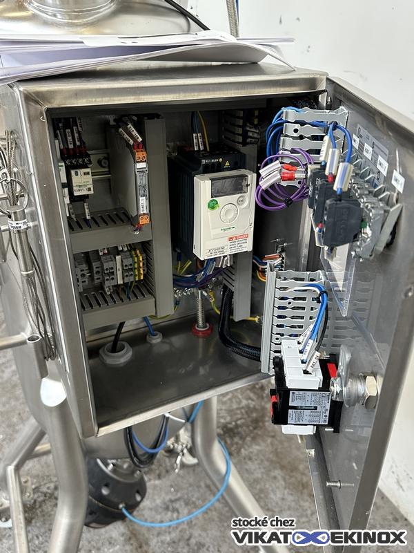 Cuve inox agitée 100 litres - P.S. 2,5 bar