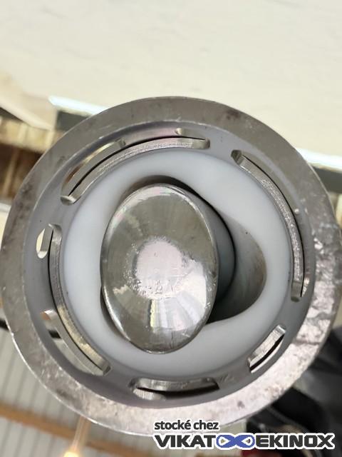 LUTZ B70V-H-D Sanitary eccentric screw pump on S/S bracket