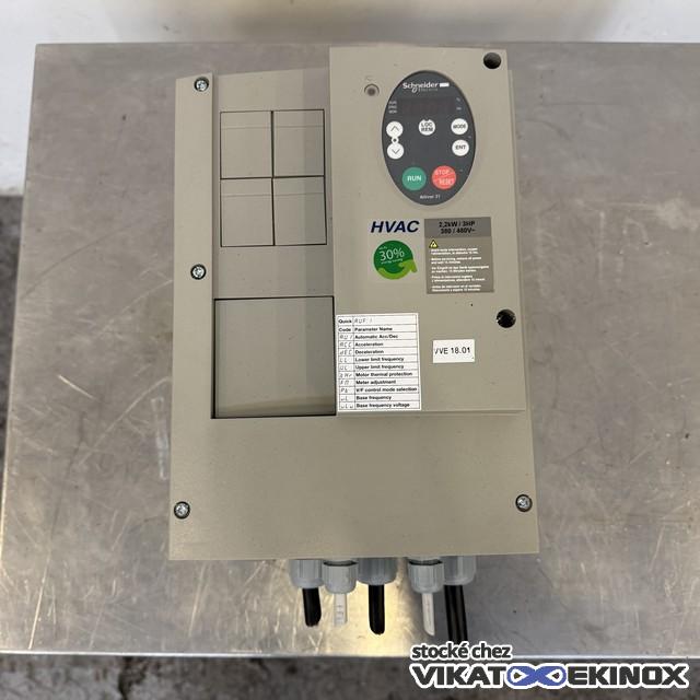 SCHNEIDER ALTIVAR 3-phase speed variator type ATV21WU22N4 - 2,2 kw