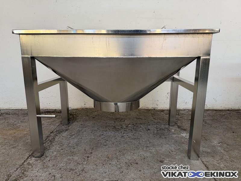 Stainless steel tank approx. 200 L