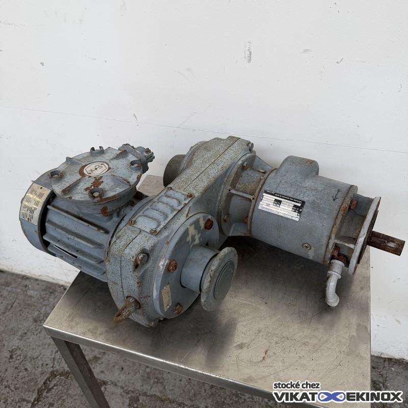 Motovariateur 1,5 kw 32 à 138 T/min SEW USOCOME type RF60VZ2
