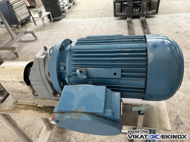 BLACKMER SNP2 SS rotary vane pump - 2 inches