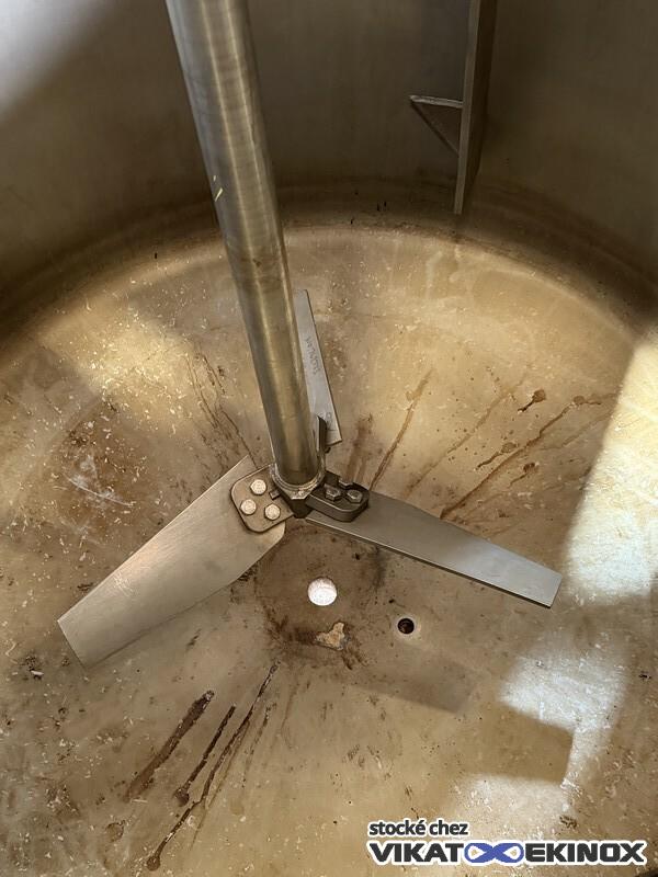 2200L SS mixing tank with SPX Lightnin agitator