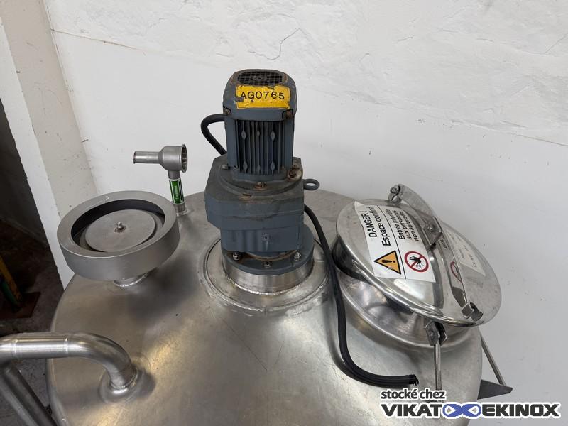 Cuve inox agitée 1370 litres total GOAVEC